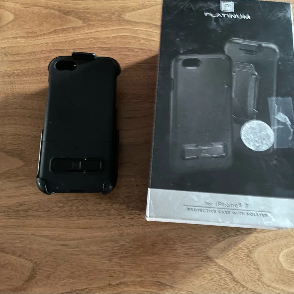 Platinum iPhone 7 protective case with holster